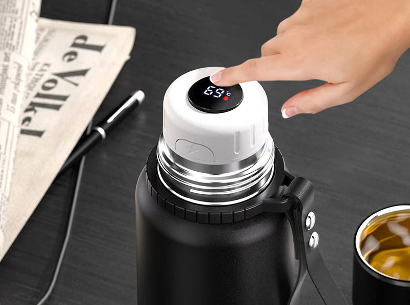 Gourde isotherme avec filtre a thé BeWell™